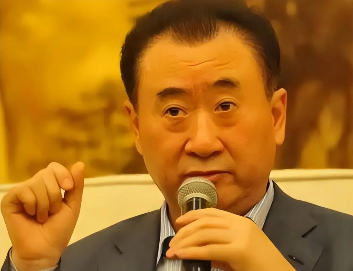 王健林的债为什么越还越多？残酷真相戳痛了太多人