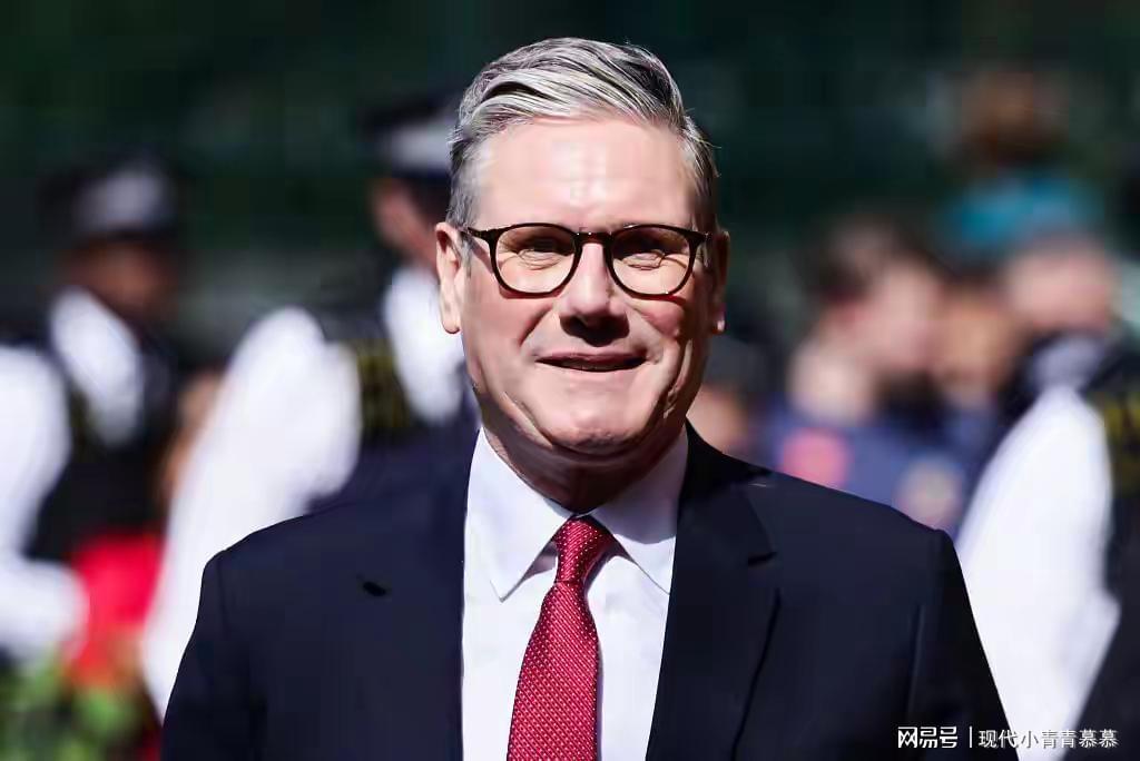 英国首相斯塔默支持率创新低，改革党崛起成最大威胁