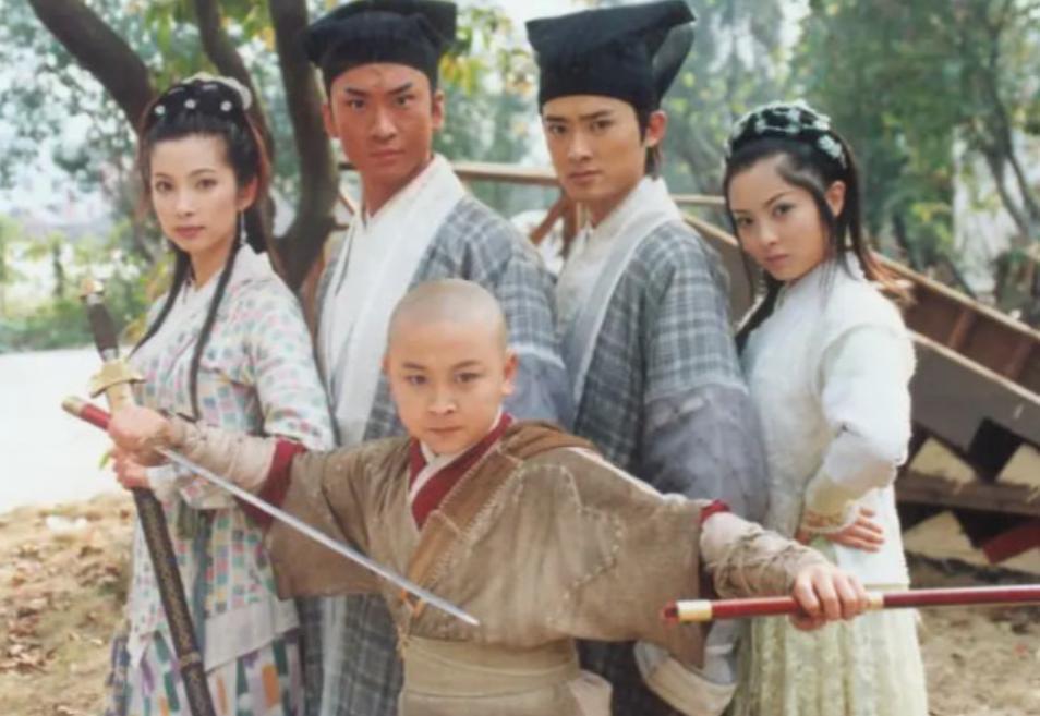55岁周杰重返舞台，揭秘《少年包青天》辞演风波