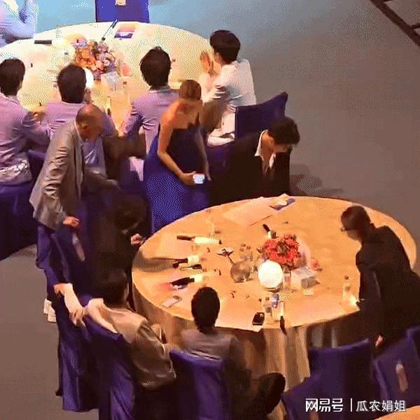 杨受成盛赞肖战：内娱顶流地位揭秘，明星发展启示录
