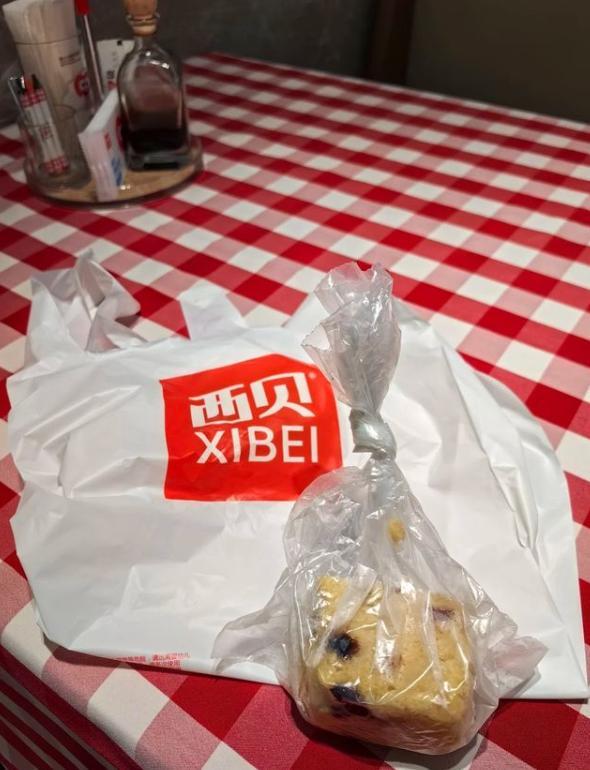 西贝筱面造假风波：手工变机器，贾国龙露面显憔悴