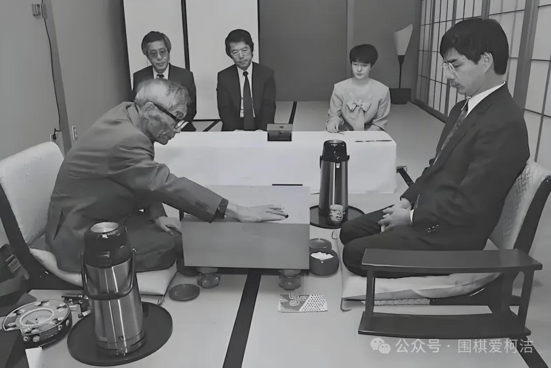 中日围棋双雄：两次半目奇迹逆转，拯救棋圣传奇