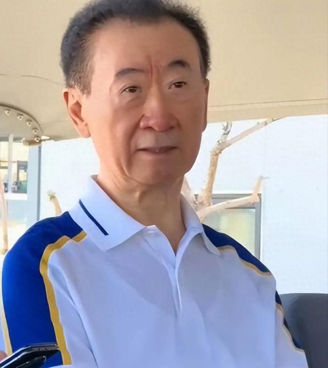 王思聪炮轰女网红包周20万，女方回应引发网友热议
