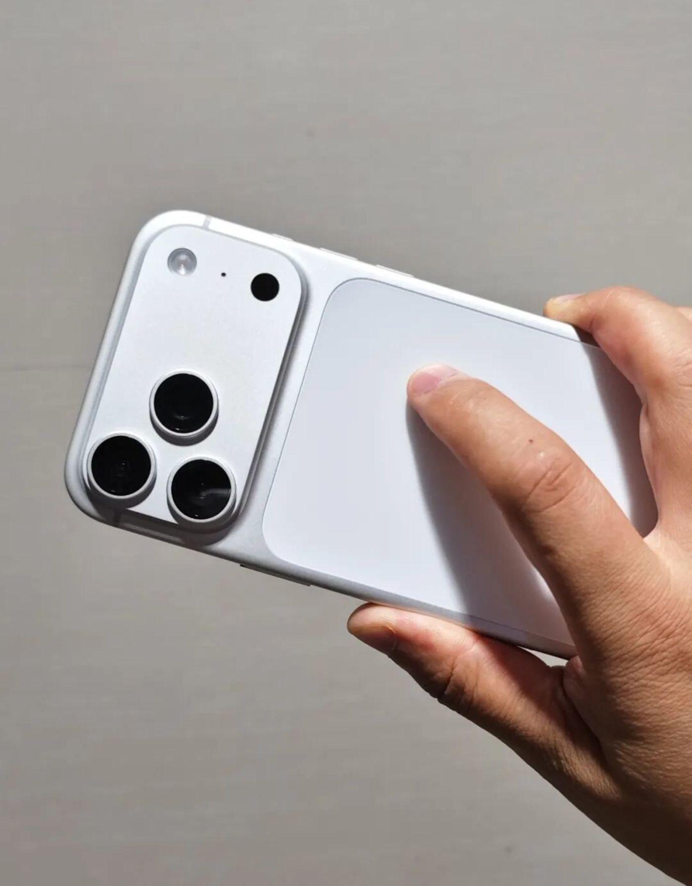 iPhone 17 Pro Max深度评测：设计、影像、性能全方位升级，高端旗舰首选