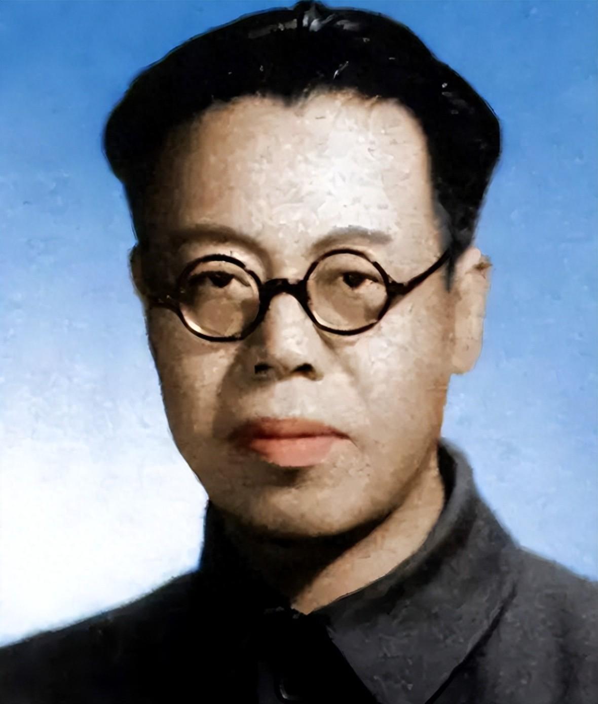 原中央政治局常委李立三：1967年悲剧离世，骨灰下落成谜