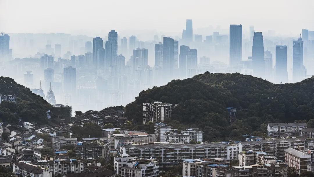 北京房价领跌全国，中产家庭如何应对资产缩水风险？