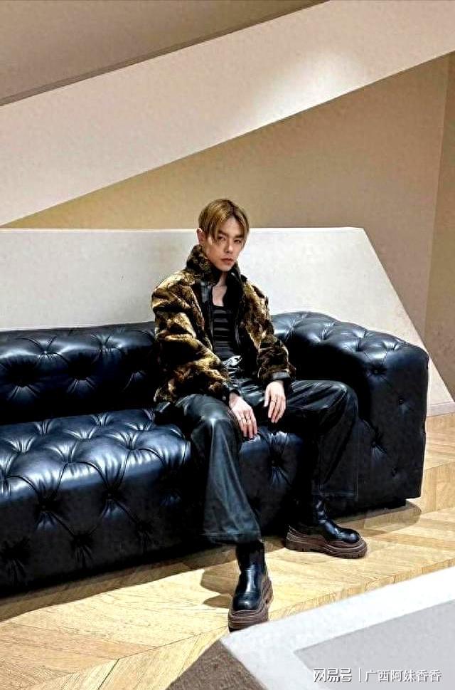 太突然！30岁舞者解晓东9月29日凌晨成都离世，引发社会深思