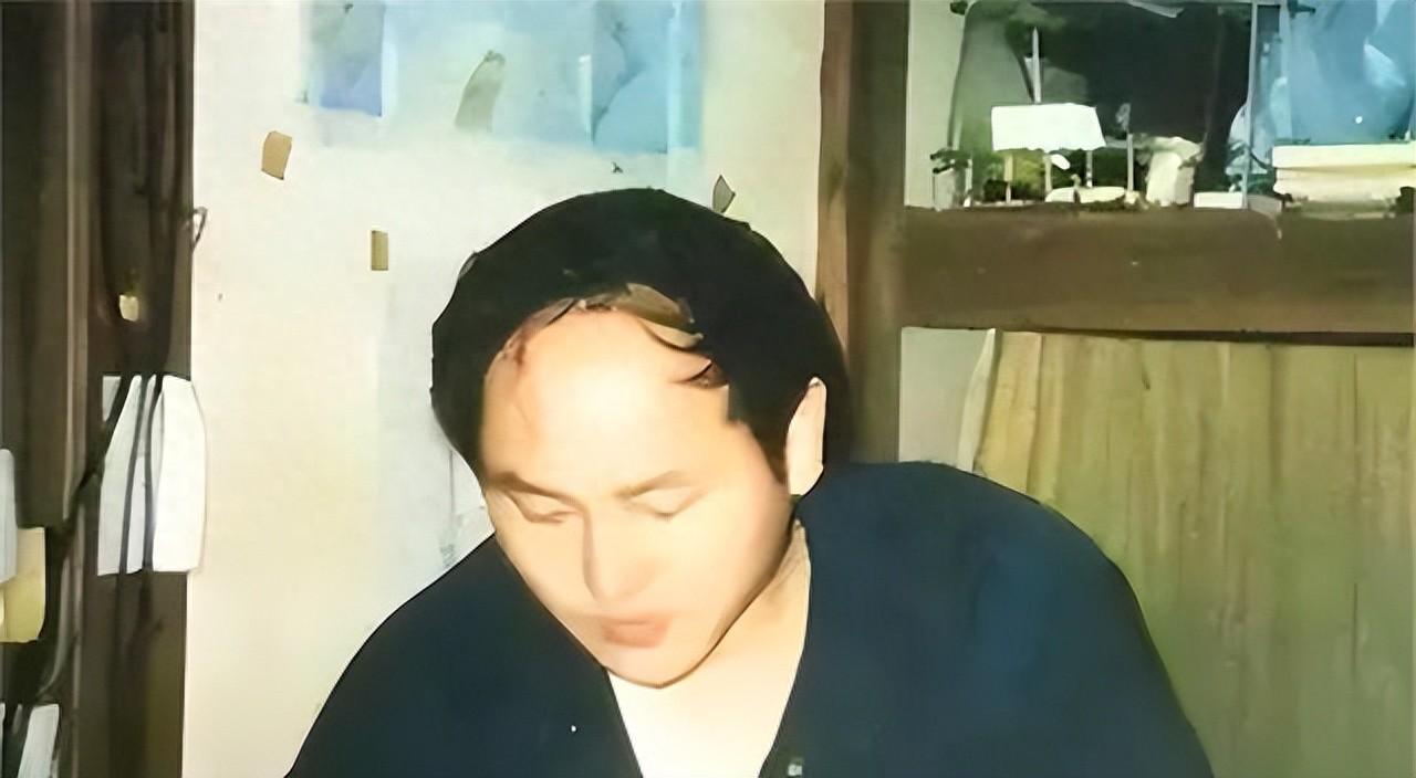 上海大叔日本打黑工15年：高收入背后的家庭牺牲与人生抉择