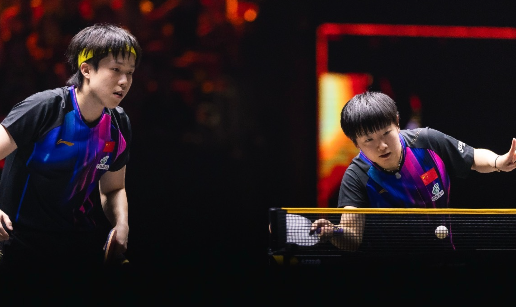 王楚钦/孙颖莎3-0横扫雨果/布鲁娜，强势晋级混双决赛