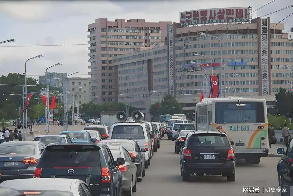 金正恩执政时期朝鲜高档住宅区：环境优美，配套齐全