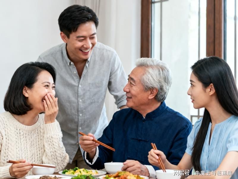 医院体检说我一切正常，唯独学中医的孙女皱了眉头：你这里不对劲
