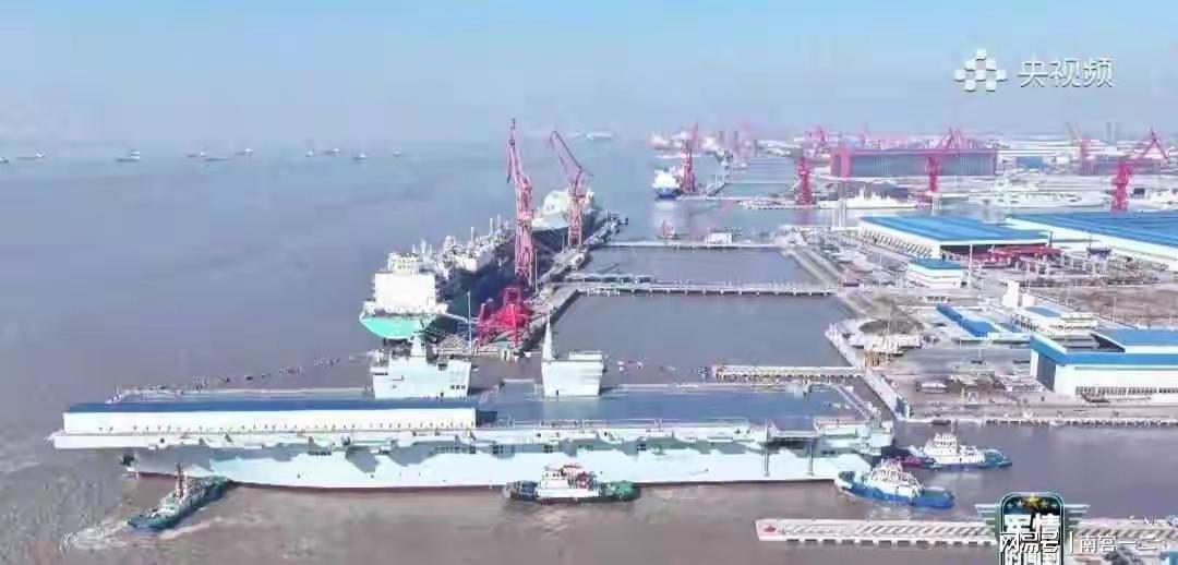 中国航母建造速度惊人：从‘十年磨一剑’到‘拼乐高’模式