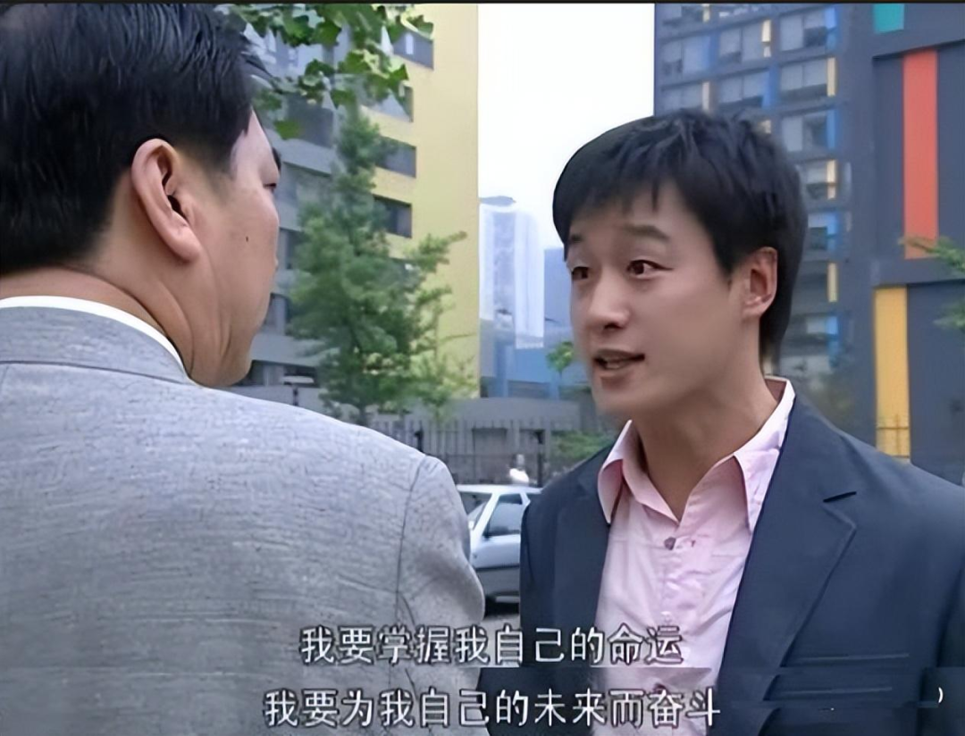 悬浮、拉胯！电视剧越拍越假？打工人真不住大平层