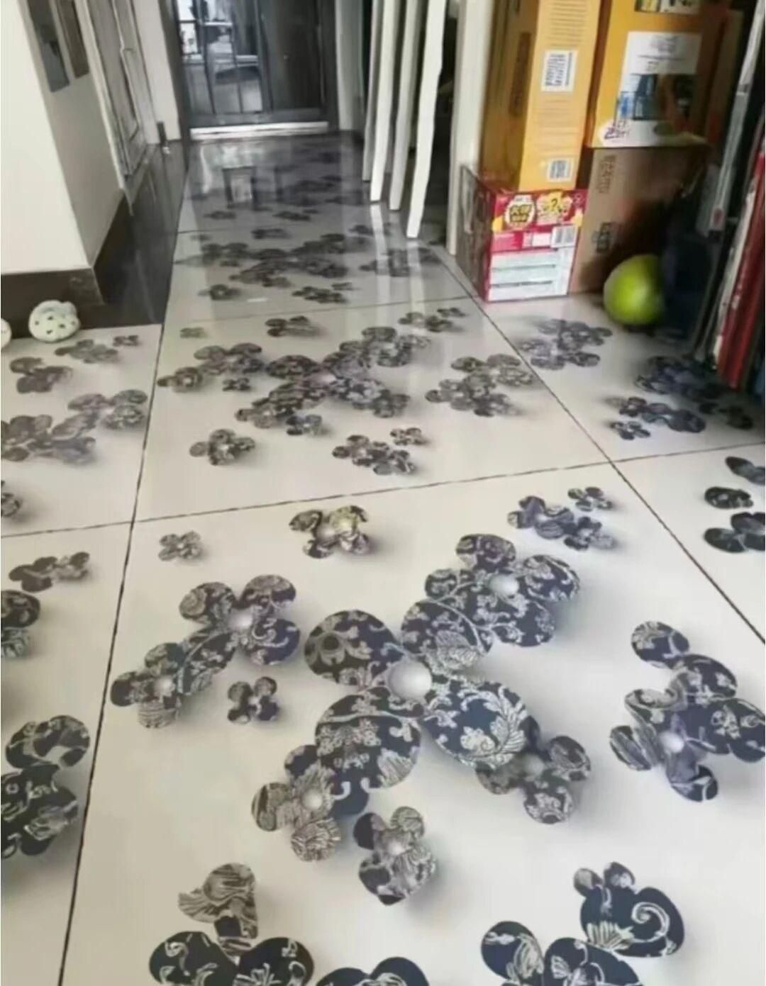 密集恐惧症地砖