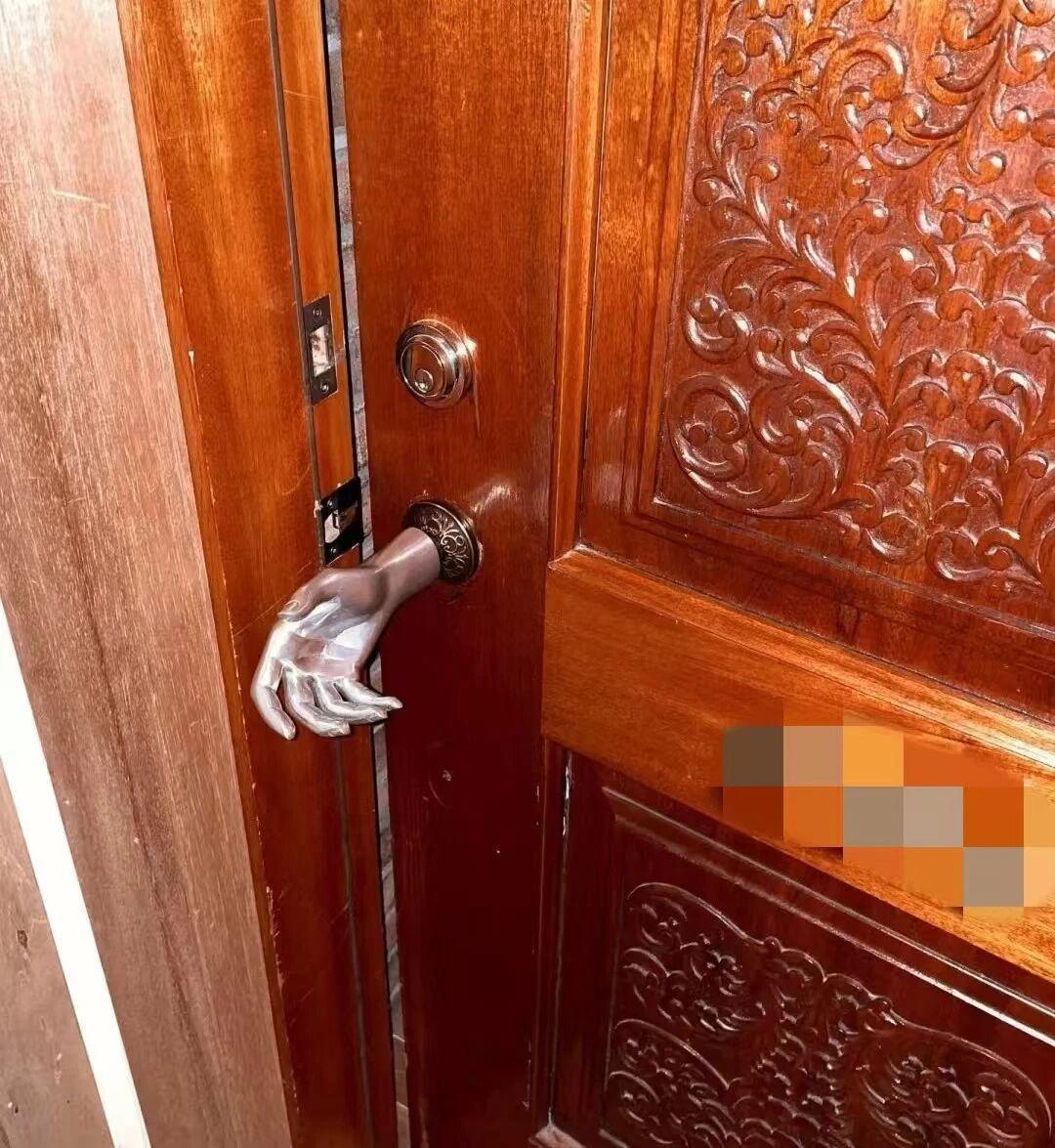 恐怖门把手
