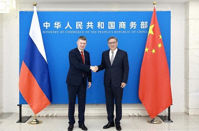 中俄深化合作：2025年能源经贸双升级，第三国难插手