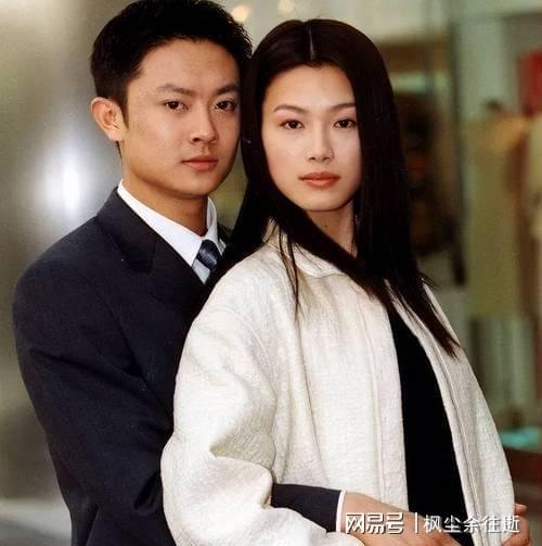 印小天于娜23年后再同框！昔日顶流如今状态引热议