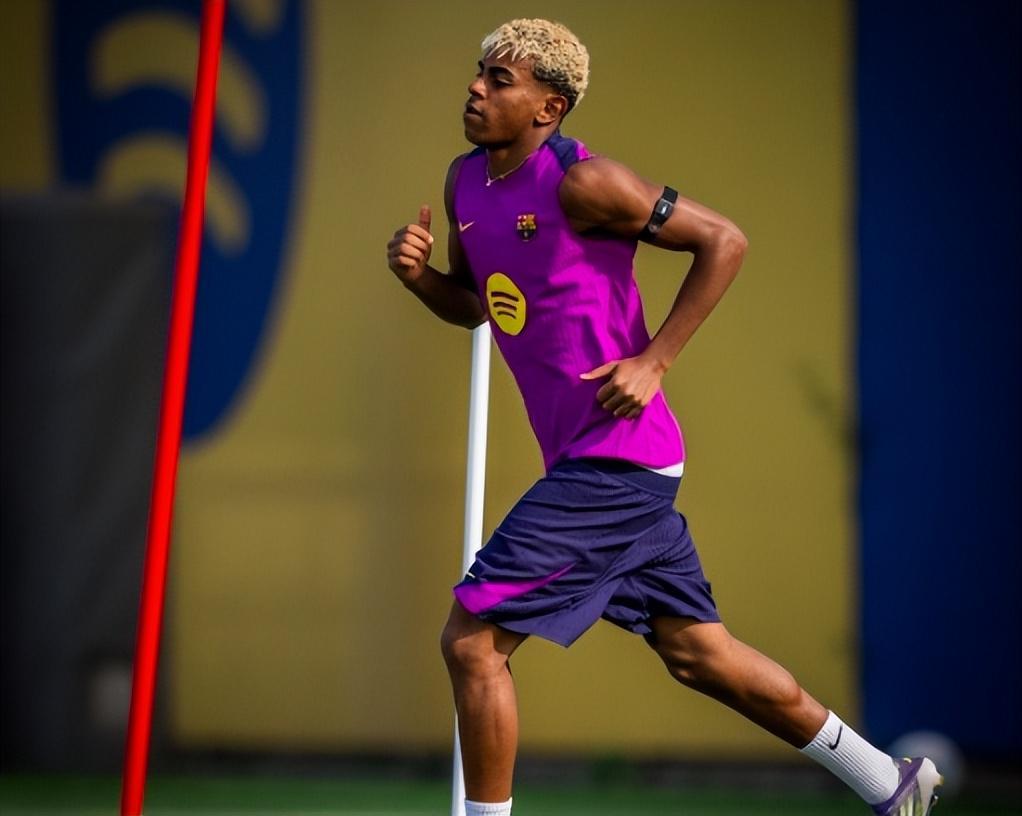 身价2亿欧！18岁足坛新星亚马尔5天2伤：球王之路遇健康挑战