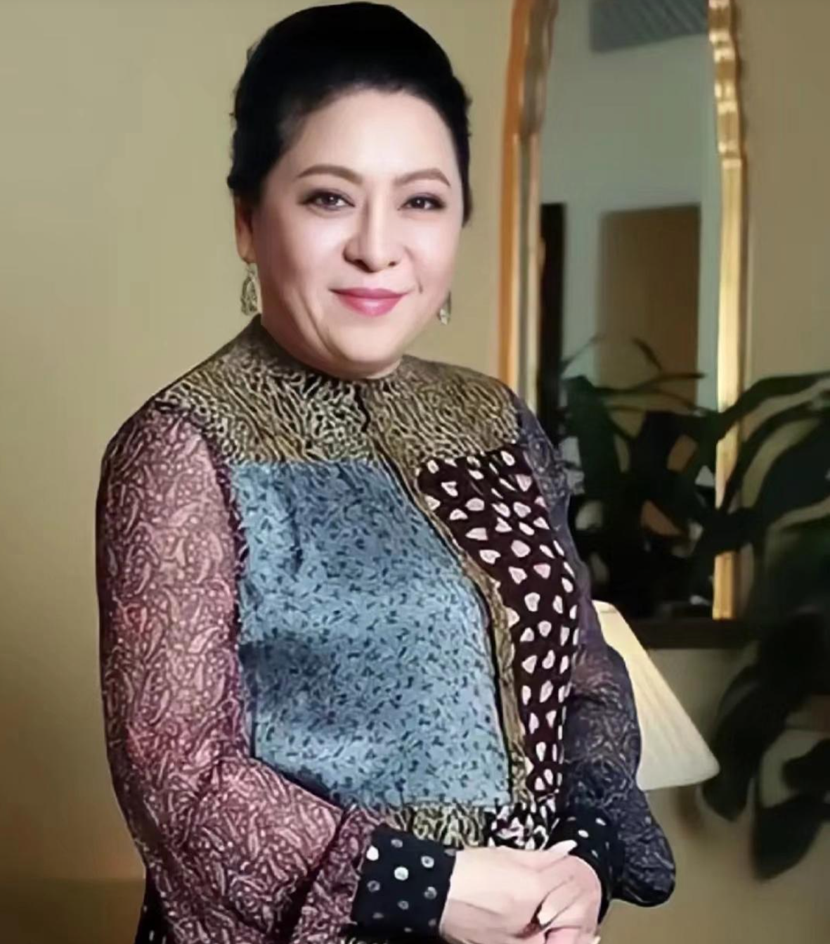 向太揭秘张艺谋巩俐分手真相：黄和祥介入成关键