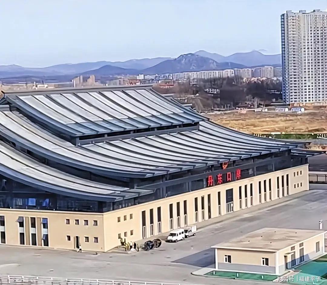 金正恩访华后，中朝边境新鸭绿江大桥为何突然重启？