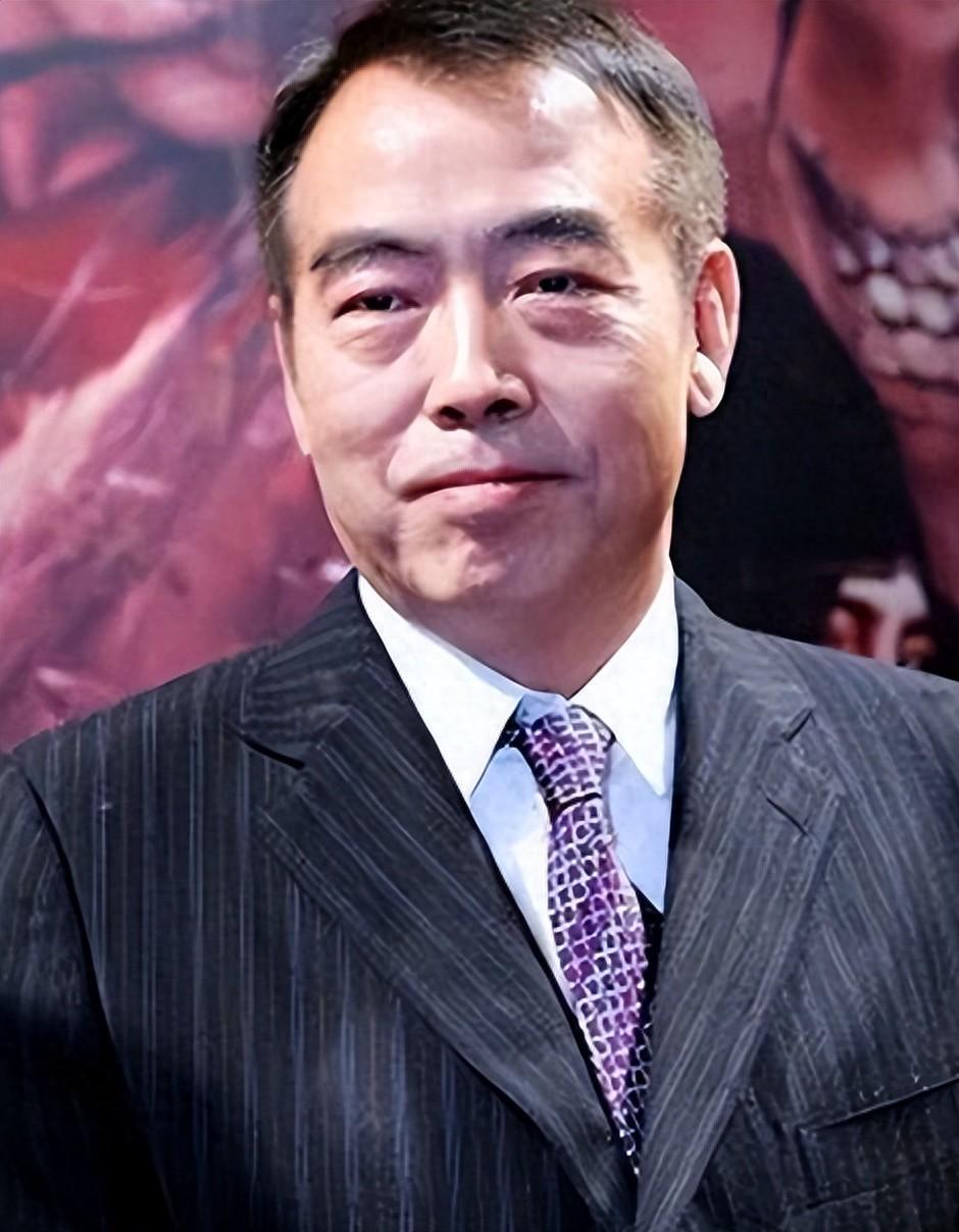 长得太美被导演占为己有，4年后生下大明星儿子，16岁开始争光了