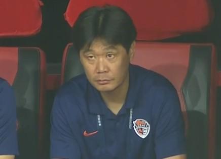 李霄鹏：队员尽力仍惜败，联赛排名受影响