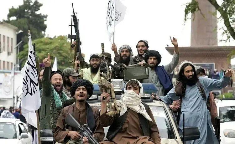 塔利班断网封声：阿富汗陷入数字黑暗时代，未来何去何从？