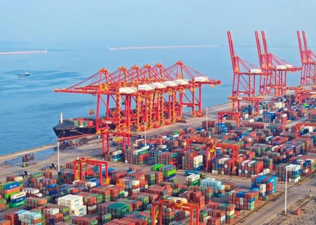 2025上半年中美日GDP对比：美国15万亿领跑，日本2.11万亿，中国表现如何？