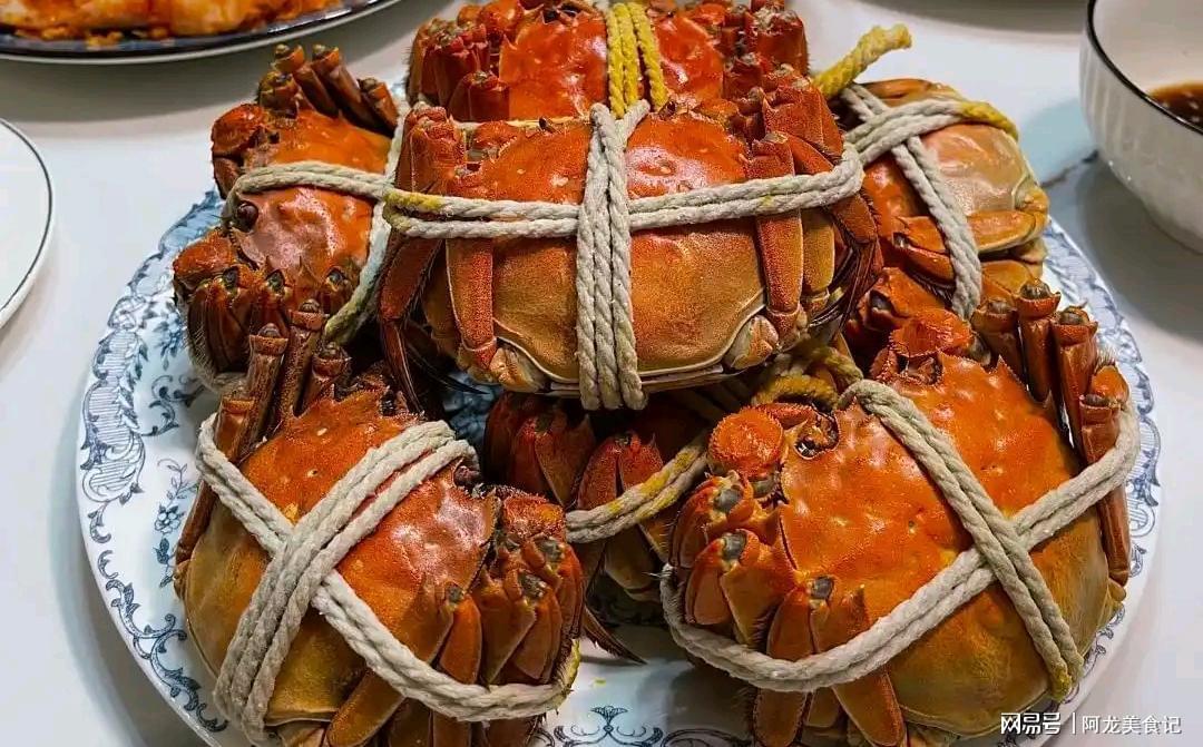 蒸螃蟹最佳时间与技巧：冷水还是热水？教你蒸出完美螃蟹