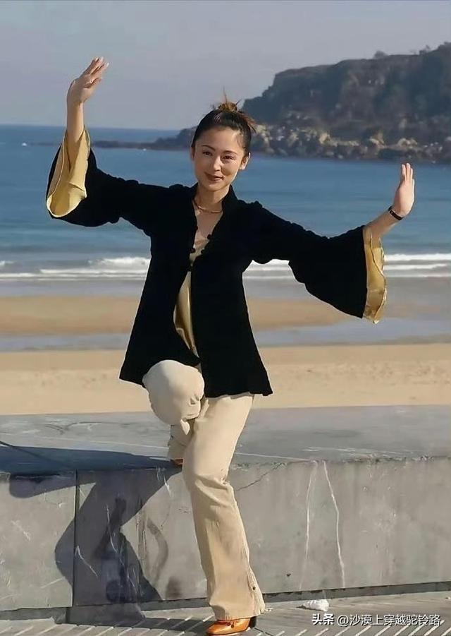 陈红年轻时绝美容颜揭秘，陈凯歌导演为何如此倾心？