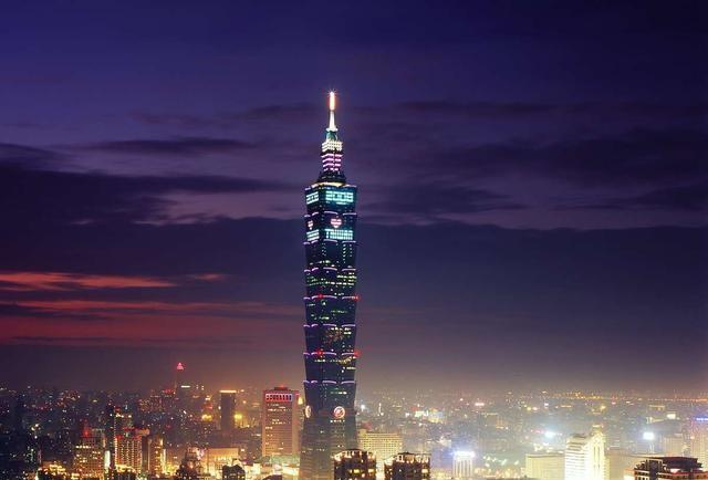 中方发布重要文件点名美国，美议员妄言阻挠两岸统一