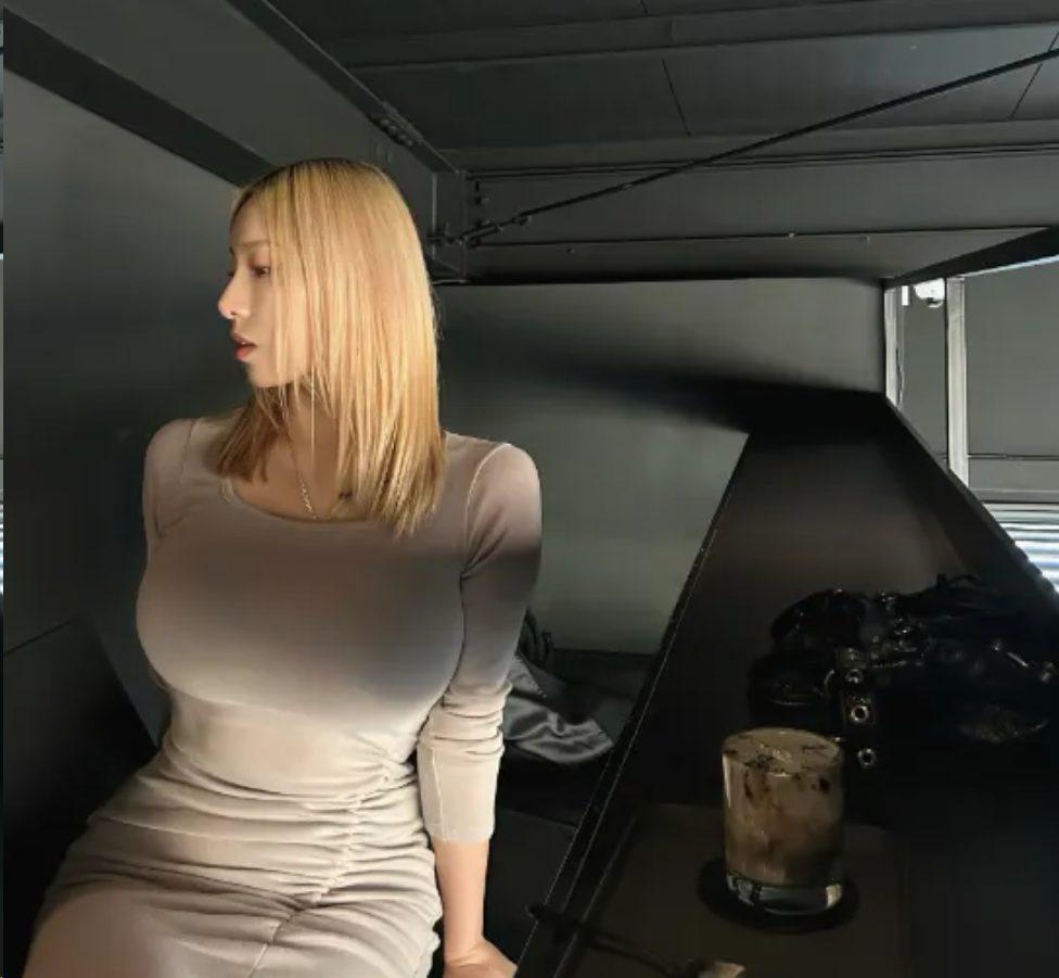 闺蜜儿子表白后，我如何面对内心真实感受