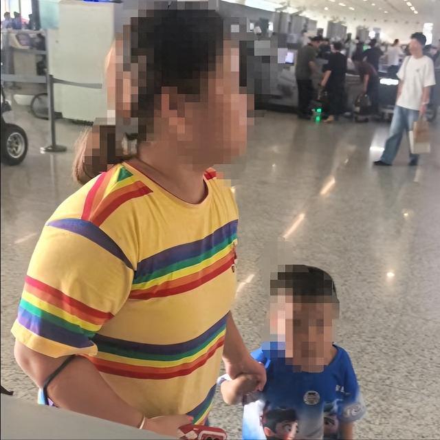 杭州东站惊魂：双胞胎哥哥被误认遭拐，民警20分钟破乌龙
