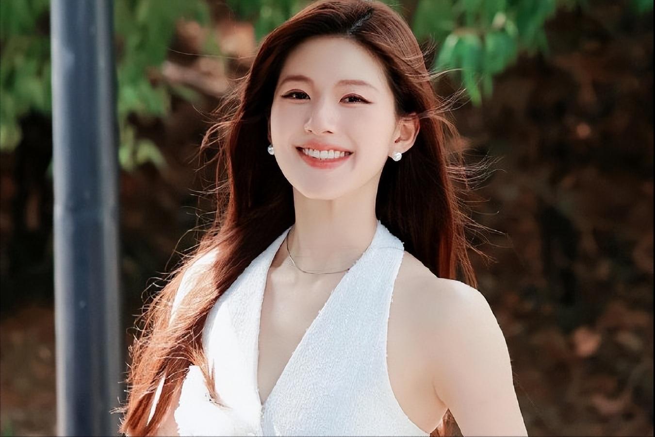 《许我耀眼》原著揭秘：许妍与于一鸣酒后纠葛，乔琳悲剧真相