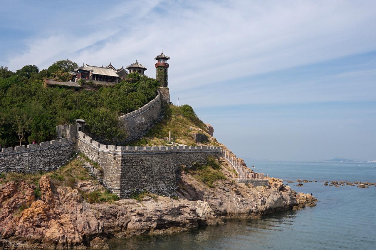 李家伟与大鹏对话场景