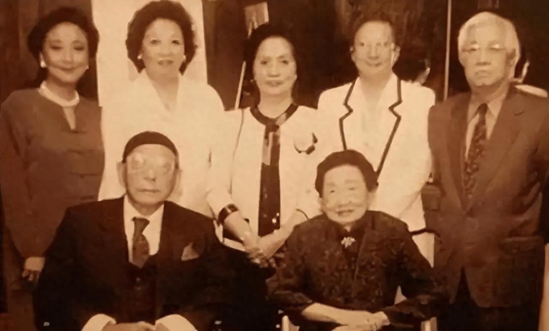 张学良唯一女儿张闾瑛有多美？长相清秀气质优雅，享年100岁离世