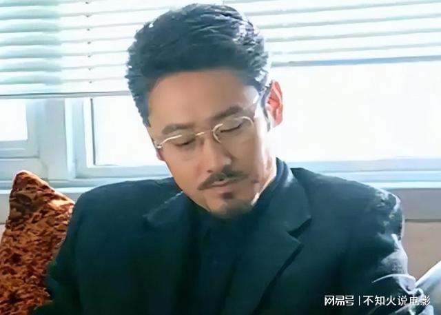 吴秀波跌落神坛：8年骗局致10亿损失，75亿负债成老赖