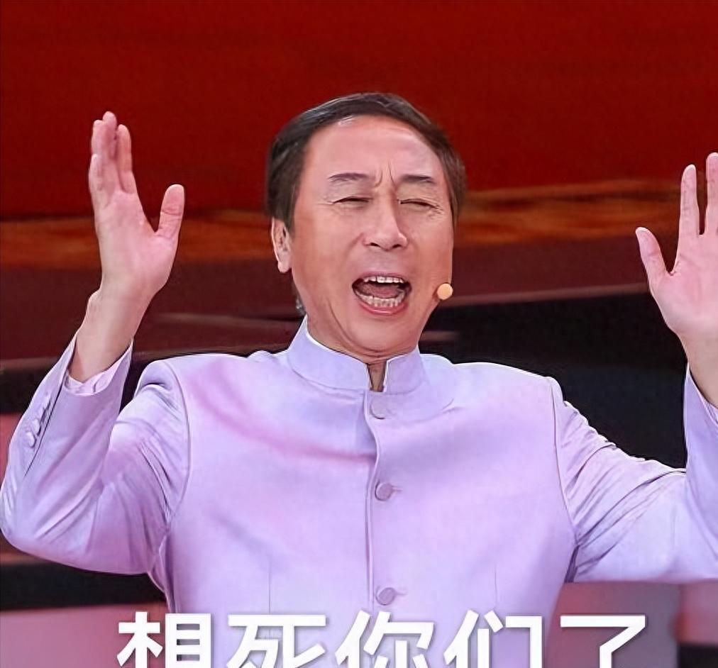 冯巩：与姐姐在大哥家过中秋节，父母不在了，兄弟姐妹感情依旧