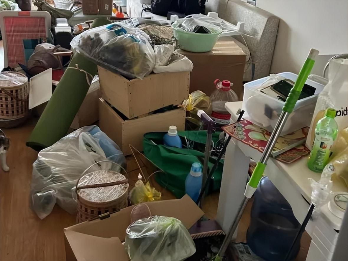 警惕！6个看似节俭实则无用的行为，中国家庭常见误区