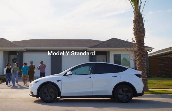 特斯拉发布Model 3/Y标准版：3.6万美元起售，配置缩减引热议