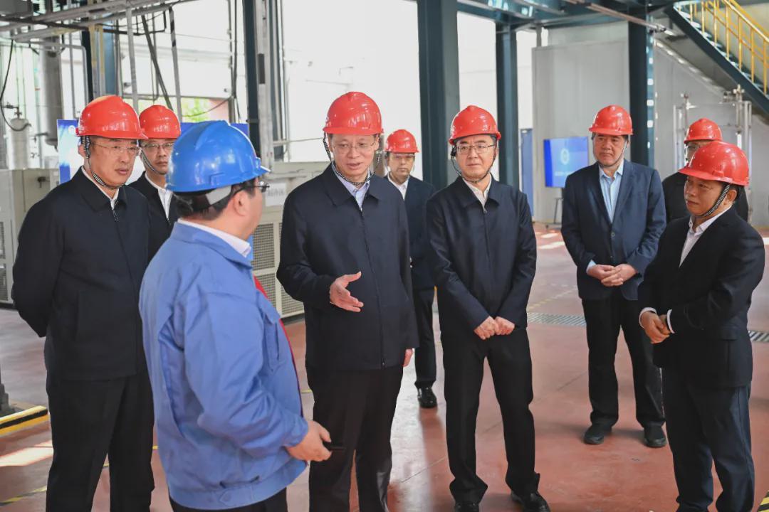 假期尾声：辽宁省委书记许昆林赴大连调研推动高质量发展