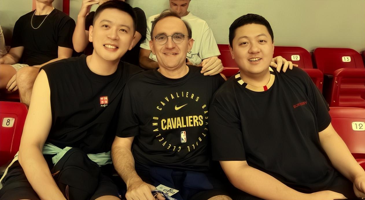 辽篮绯闻外援奥拉迪波季前赛低迷，杨鸣决策显远见