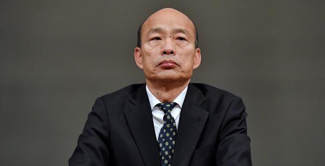 郑丽文支持率登顶，韩国瑜态度微妙，洪秀柱点破关键