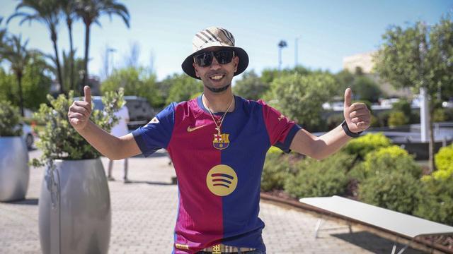 亚马尔父亲社媒发声：生命为尊严而活，拒绝成为他人附庸