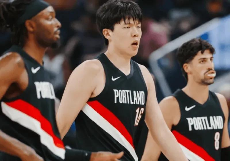 杨瀚森NBA首秀发布会：直面四大短板，比卢普斯力挺未来可期