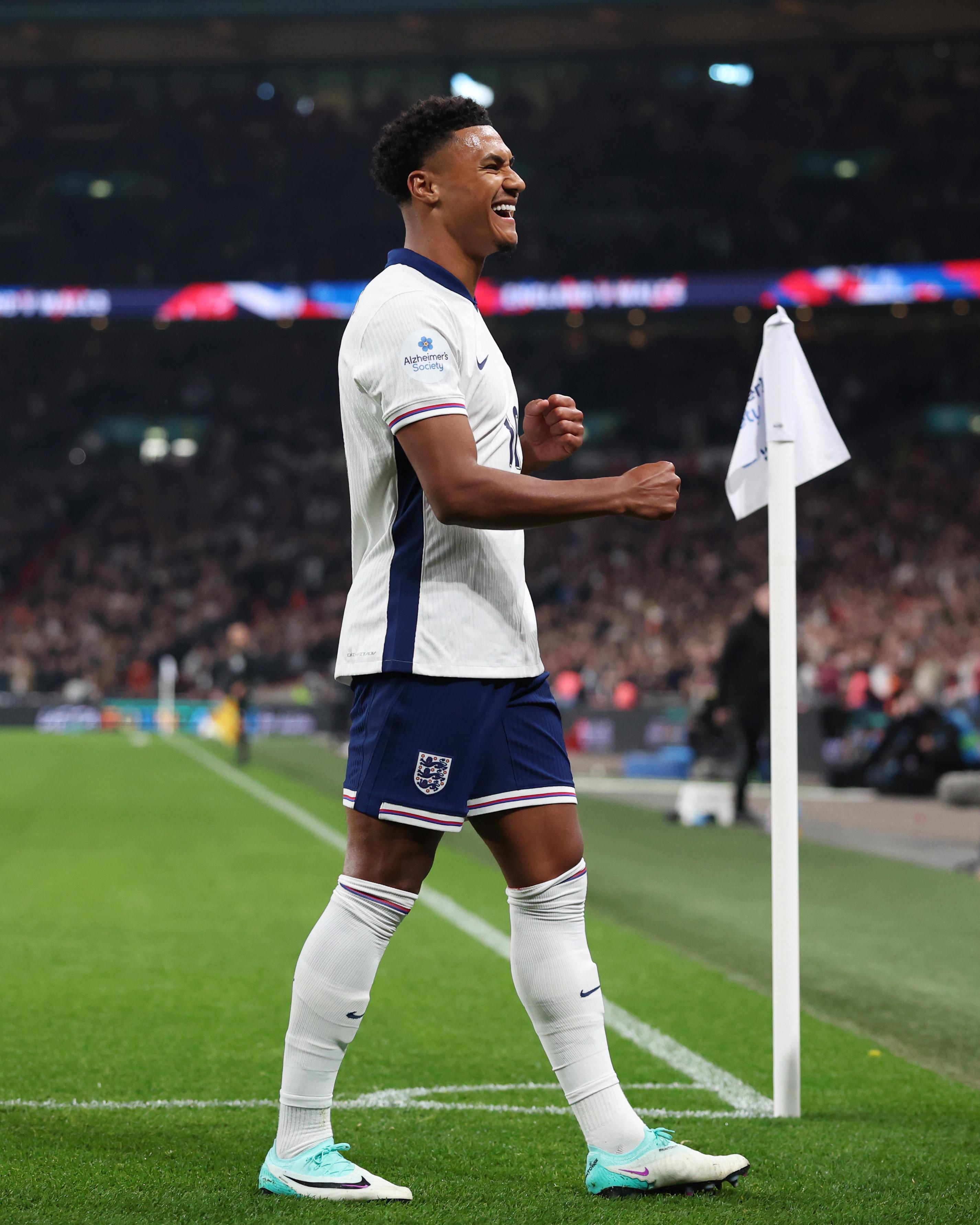 13球！萨卡创阿森纳历史 登顶英格兰国脚国家队进球榜