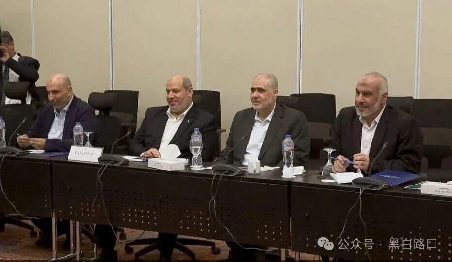 哈马斯认怂投降，国际局势规律再显