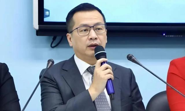 国民党觉醒：“我是中国人”引爆台岛，“台独”死路一条