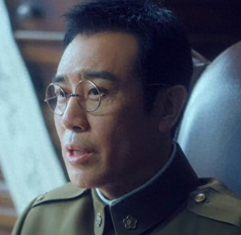 《沉默的荣耀》穿帮镜头大揭秘：导演的疏忽还是刻意为之？