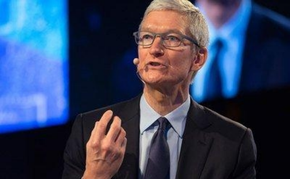 苹果CEO库克力挺中国制造：无人可替代的系统性优势